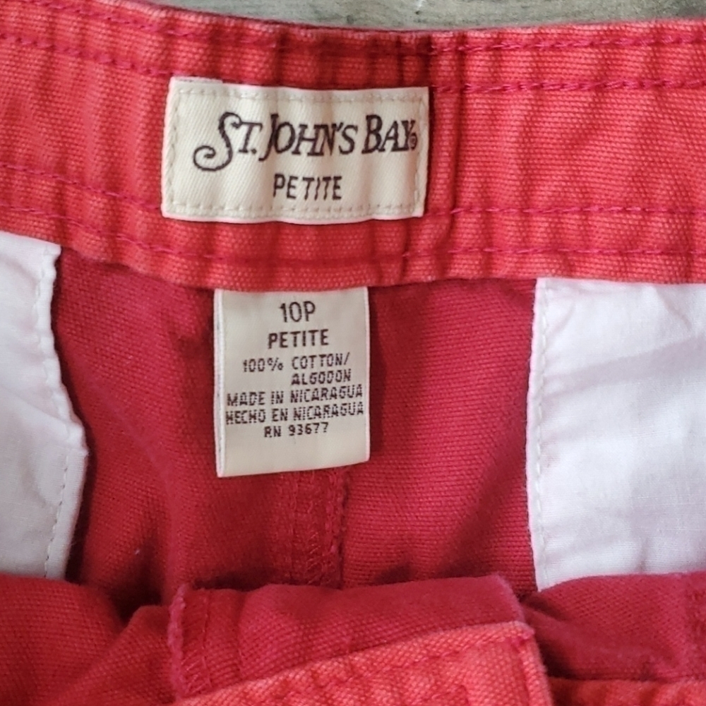 St. John's Bay Shorts Sz 10 Petite - Picture 3 of 4